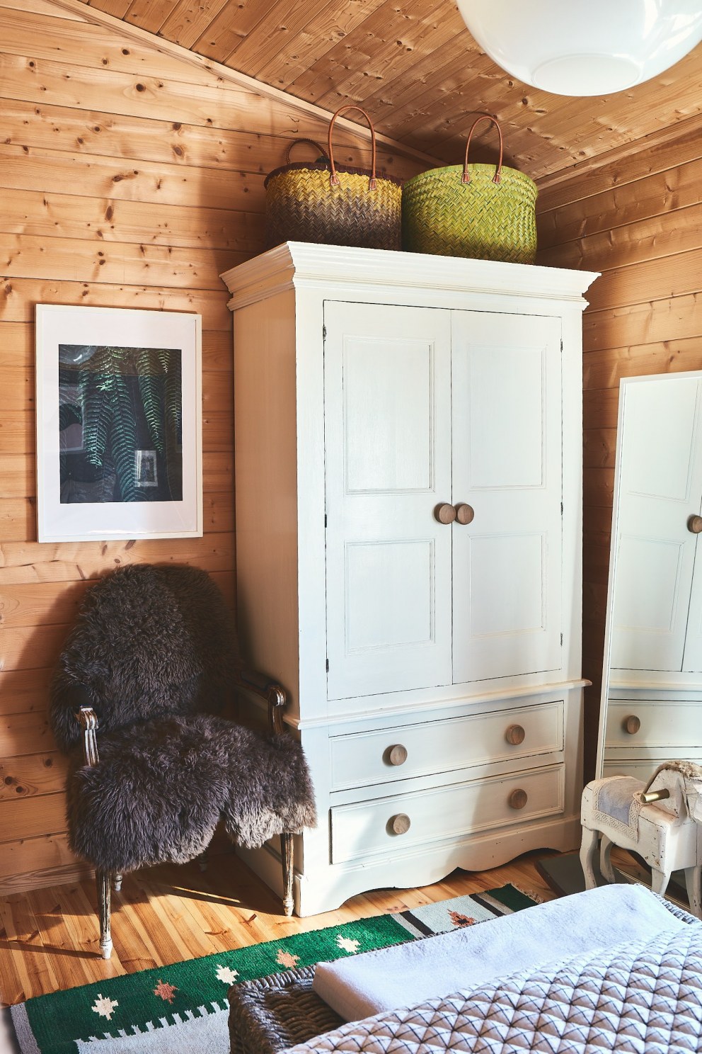 Log Cabin | Bedroom | Interior Designers
